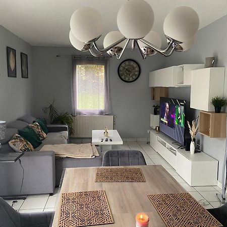 Chambre Avec Balcon Proche Vichy Saint-Remy-en-Rollat Luaran gambar